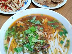 -矮子粉店1985·长沙米粉(湘春路店)