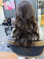 点击看大图 -藤野造型专业烫染接发