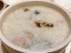 皮蛋瘦肉粥-希尔顿酒店-豫园中餐厅