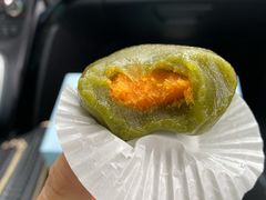 蛋黄肉松青团-资溪面包(育贤店)