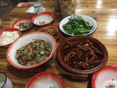 -老三样·美食研究中心(世贸路店)