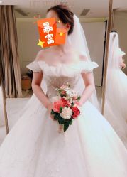 点击看大图 -GRACE KELLY婚纱与礼服(北京店)