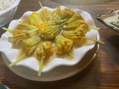 -乡巴佬鼎锅饭