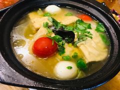-三鞭一花·独一处·元英砂锅(海光寺店)