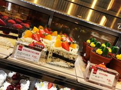 -85度C(生甜甜圈研究工坊·上海平凉店)