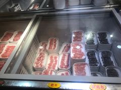 -蒙肥羊·酸汤潮牛·鲜牛肉火锅烤肉自助(岗顶店)