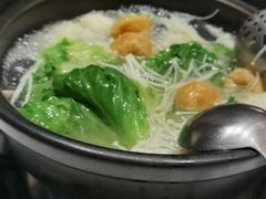 -东椰·海南椰子鸡火锅(朝阳门店)
