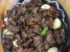 -老东镇啤酒屋海鲜加工·蒸汽海鲜·海鲜烧烤(台东店)