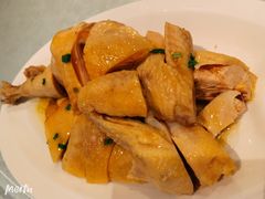 特色葱油鸡-东方明珠老上海8号餐厅(东方明珠广播电视塔店)