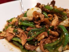 -费大厨辣椒炒肉(万家丽一店)