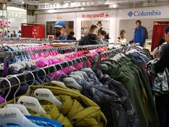 -翠微百货(龙德店)