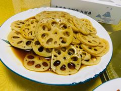 -美顺香食府鱼头老店(雪野湖店)
