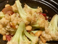 -新大咀港式茶餐厅(宝山万达店)