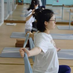 -爱尔乐美孕产瑜伽·普拉提