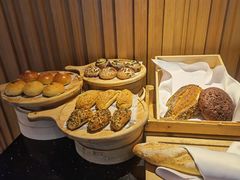 -广州中心皇冠假日酒店·汇点大堂吧