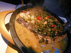 -鸣记脆皮烤鱼·海鲜烤鱼(三八广场店)