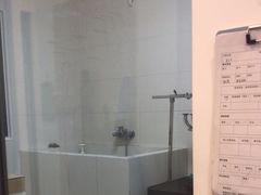 -悠尼宠物·独立低压伊珊娜洗护·美容·寄养(兰谷路店)