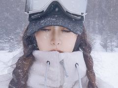 -亚布力新体委滑雪场