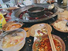 -黄潇洒老火锅(九眼桥宏济巷店)