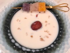 水牛乳·芋圆炖桃胶-超琪星·咖啡简餐(川音店)