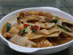 泡椒芋头-南雄雄州土菜餐厅(粤北大厦店)