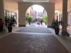 -佛罗伦萨小镇广佛名品奥特莱斯(疏港路店)