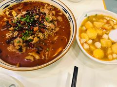 水煮肉片-付掌柜在成都·热炒砂锅集(金禾店)