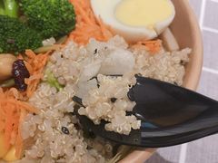 -轻素Chic Salad·轻食(万松园店)