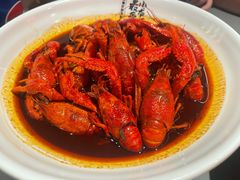 -龙巢盱眙龙虾·牛蛙·烧烤宵夜(八卦岭店)