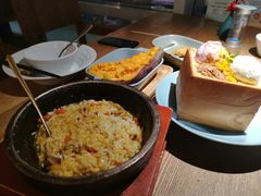 -蜜桃餐厅·伴山(湖滨商业街店)