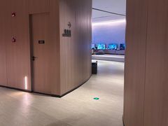 -涨巢·潮玩水疗局