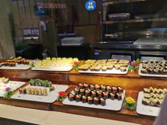 自助取餐区-蒙肥羊·酸汤潮牛·鲜牛肉火锅烤肉自助(岗顶店)