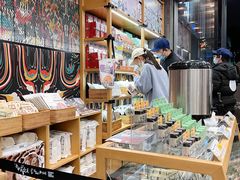 茶颜周边-茶颜悦色(花园道店)