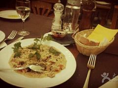 -Vito’s Roma