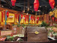 -老滇山寨•云南特色菜•地方菜•民族风情歌舞表演(金碧店)