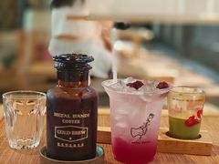 -Metal hands·铁手咖啡