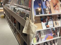 -浣熊唱片店(上海影城店)
