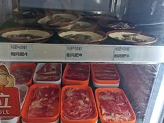 -尚品海鲜肥牛自助火锅(湖明店)