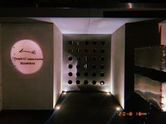 -穹六人间 people 6(岳阳路店)