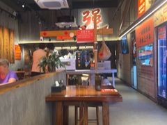 -李犟大爆鳝面·手工蟹黄包(湖滨西湖店)