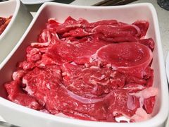 -海底捞火锅鲜切牛肉主题店(长寿路店)