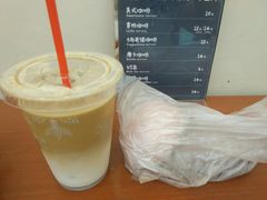-全家便利店(愚园店)
