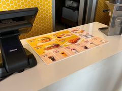 -麦当劳(鄂尔多斯机场店)