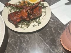 -LESCEDARS  Bistro香柏树(外滩店)