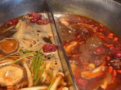 -湊湊火锅·茶憩(新中关购物中心店)