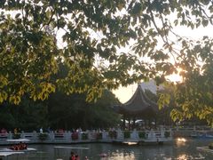 -汇龙潭