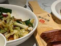 -关东小磨东北菜(漕河泾印象城店)