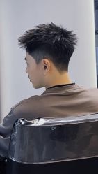 -尤司男士国潮理发馆