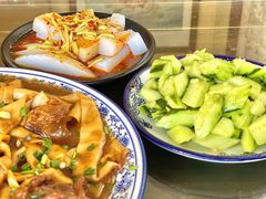 -壹阁胡羊焖饼(特色小吃街店)