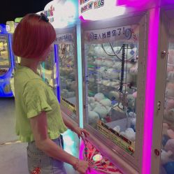 -BULB STUDIO 巴柏明星发型工作室